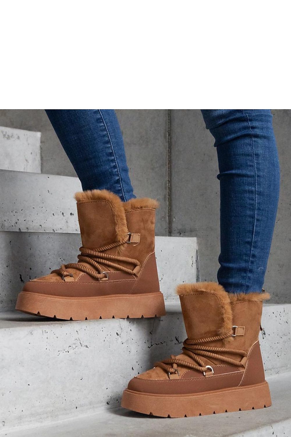 Snow boots model 205795
